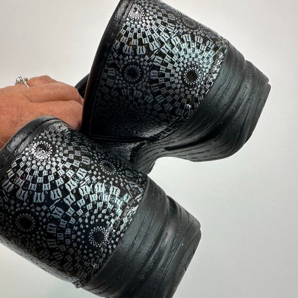 Dansko XP Black and Silver Metallic Medallion Leather Closed  Back Clogs - Picture 4 of 10